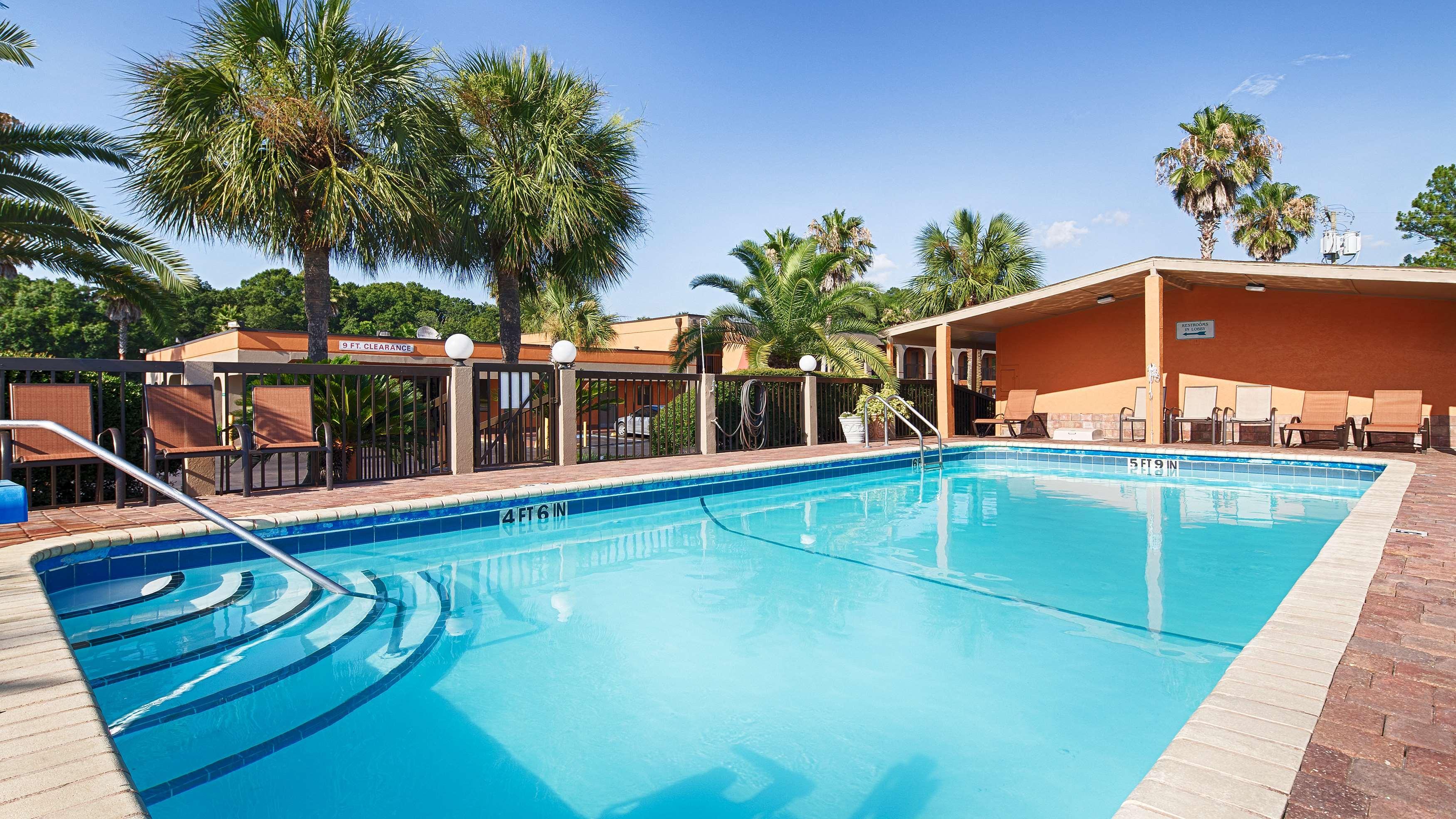 Best Western Старк Екстериор снимка