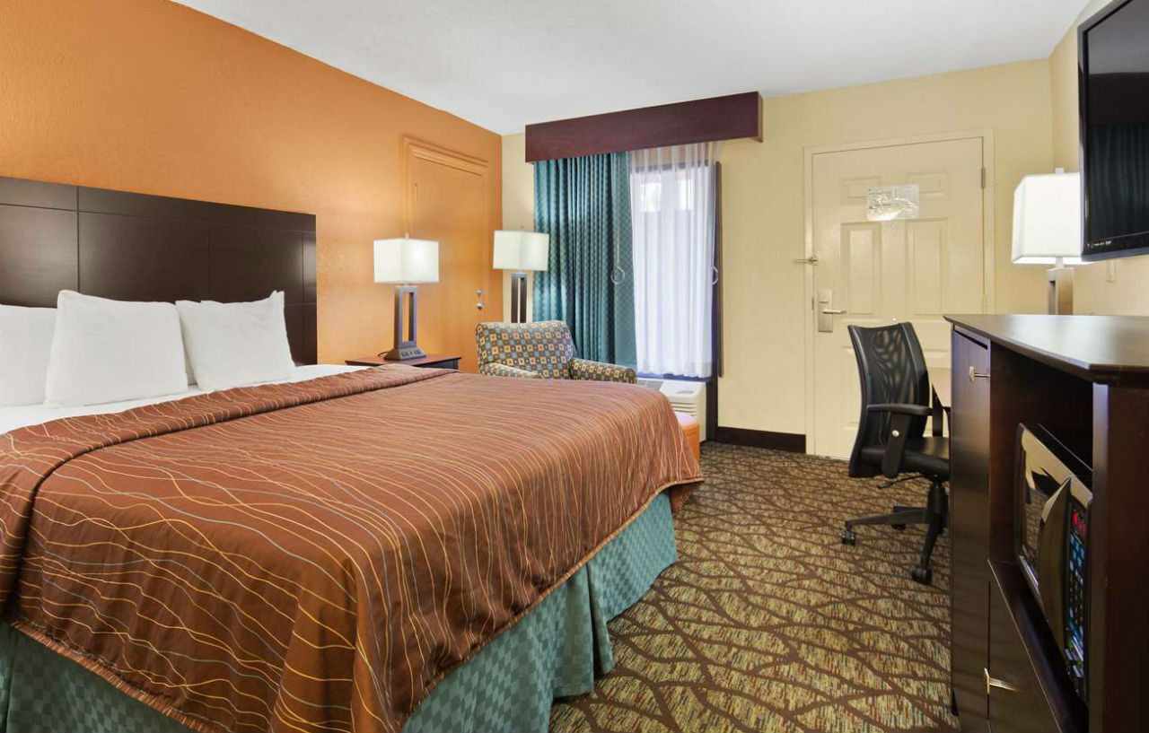 Best Western Старк Екстериор снимка